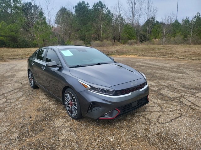 Used 2023 Kia Forte GT w/ GT2 Package image 2