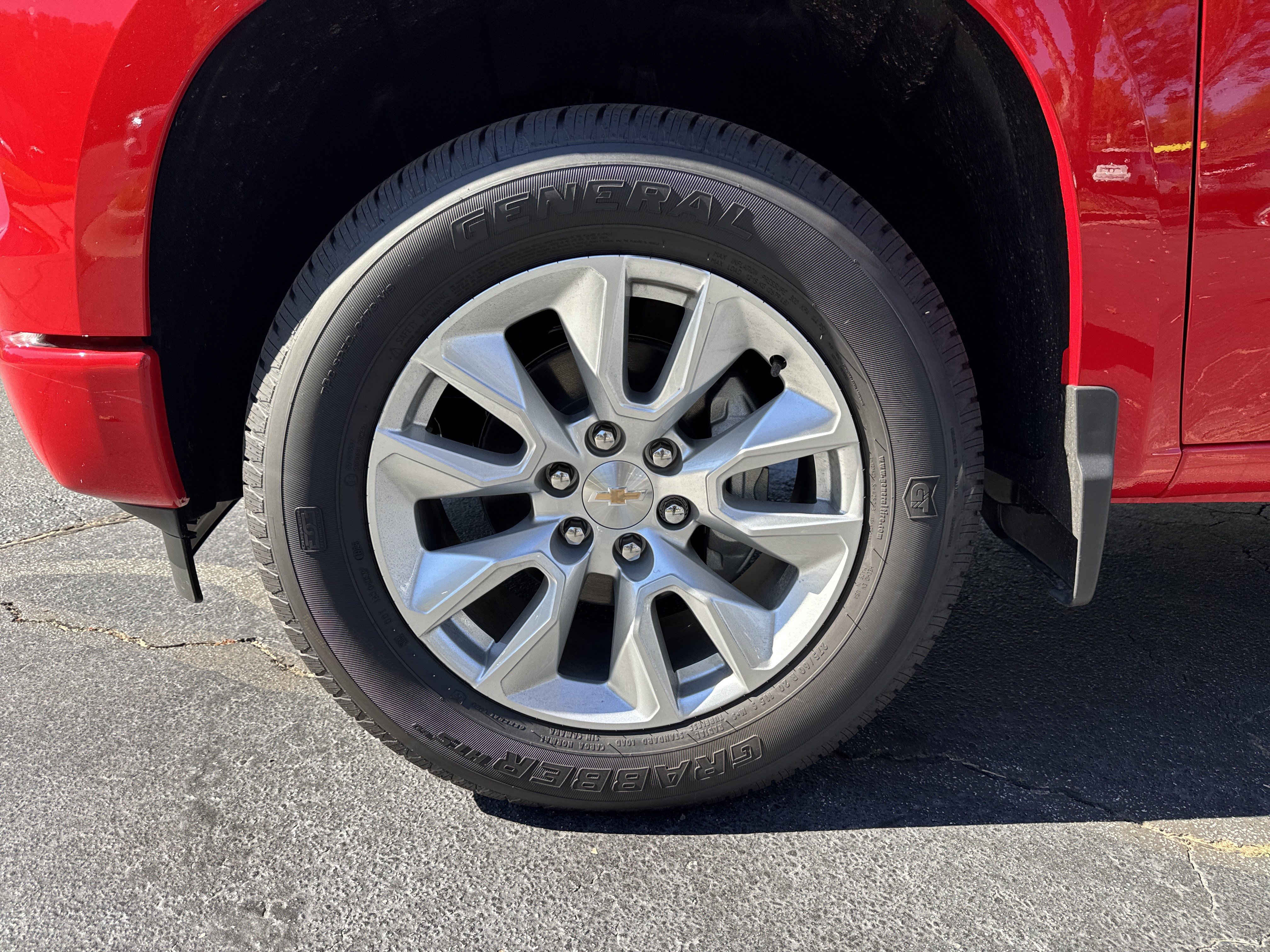 New 2026 Chevrolet Silverado 1500 Custom RWD image 11