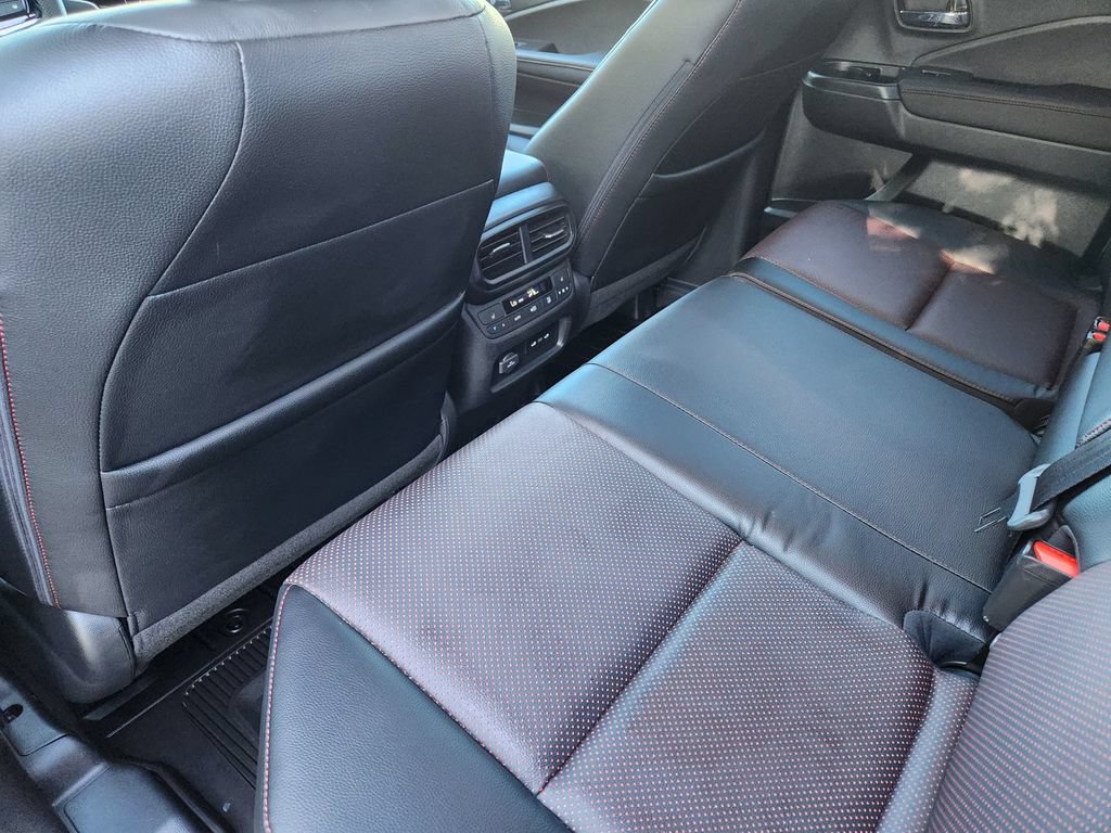 Used 2026 Honda Ridgeline Black Edition image 25