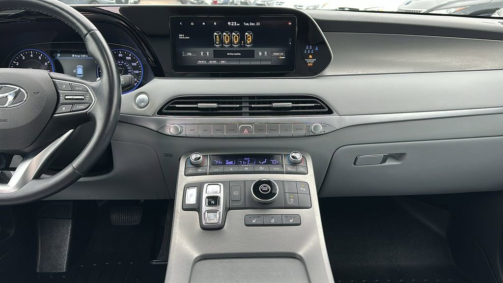 Used 2022 Hyundai Palisade SEL w/ Premium Package image 11