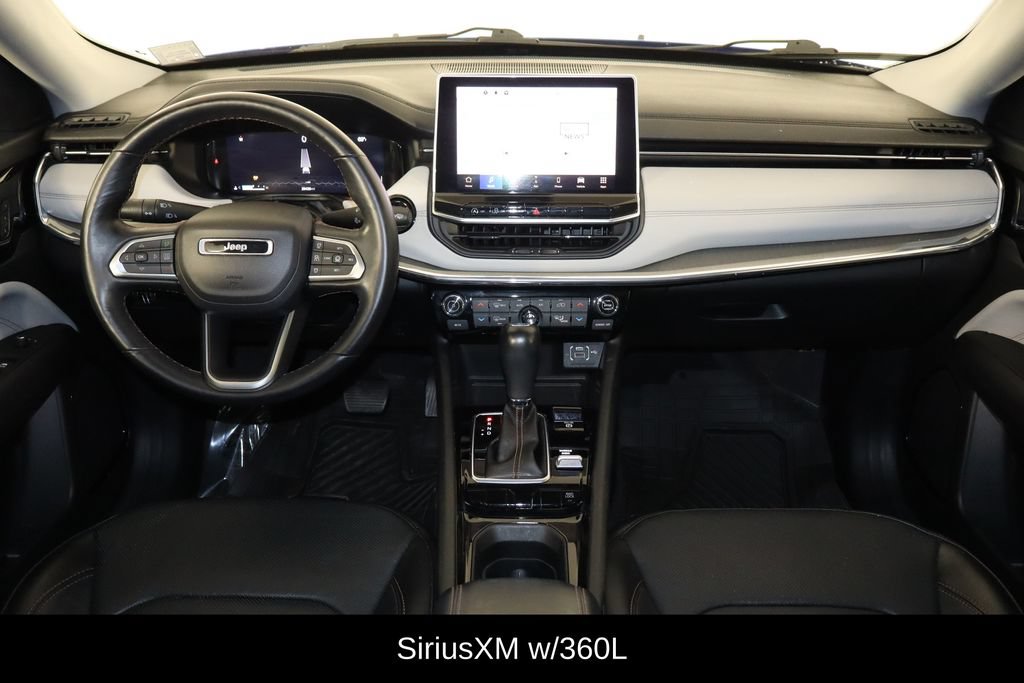 Used 2022 Jeep Compass Limited w/ Elite Group AWD/4WD image 13
