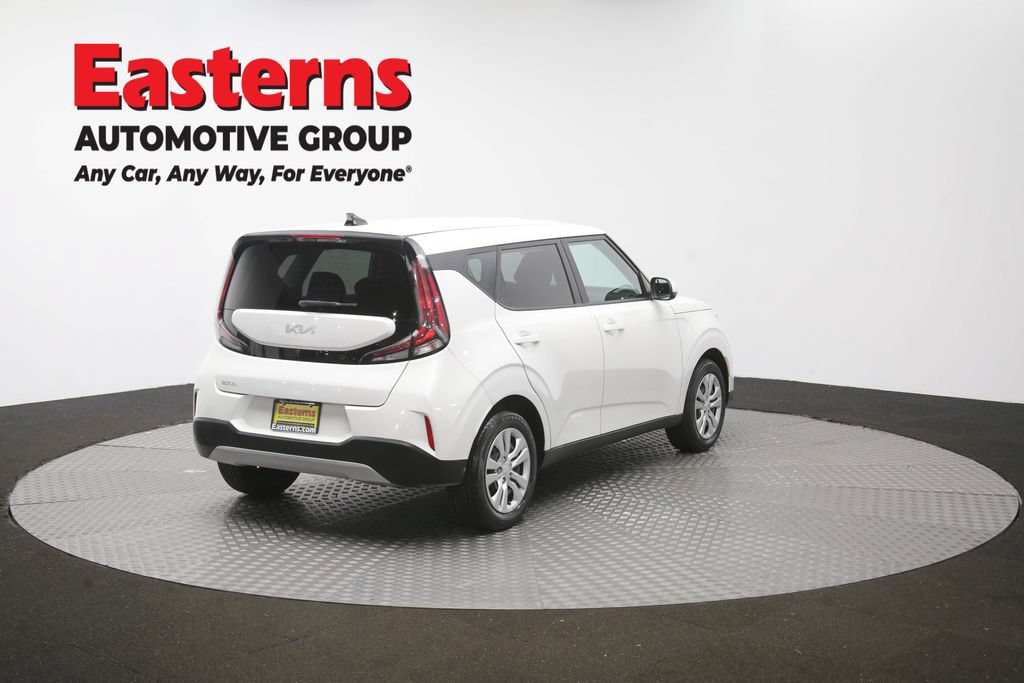 Used 2023 Kia Soul LX FWD image 40