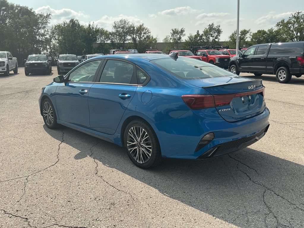 Used 2023 Kia Forte GT-Line w/ GT-Line Premium Package FWD image 3