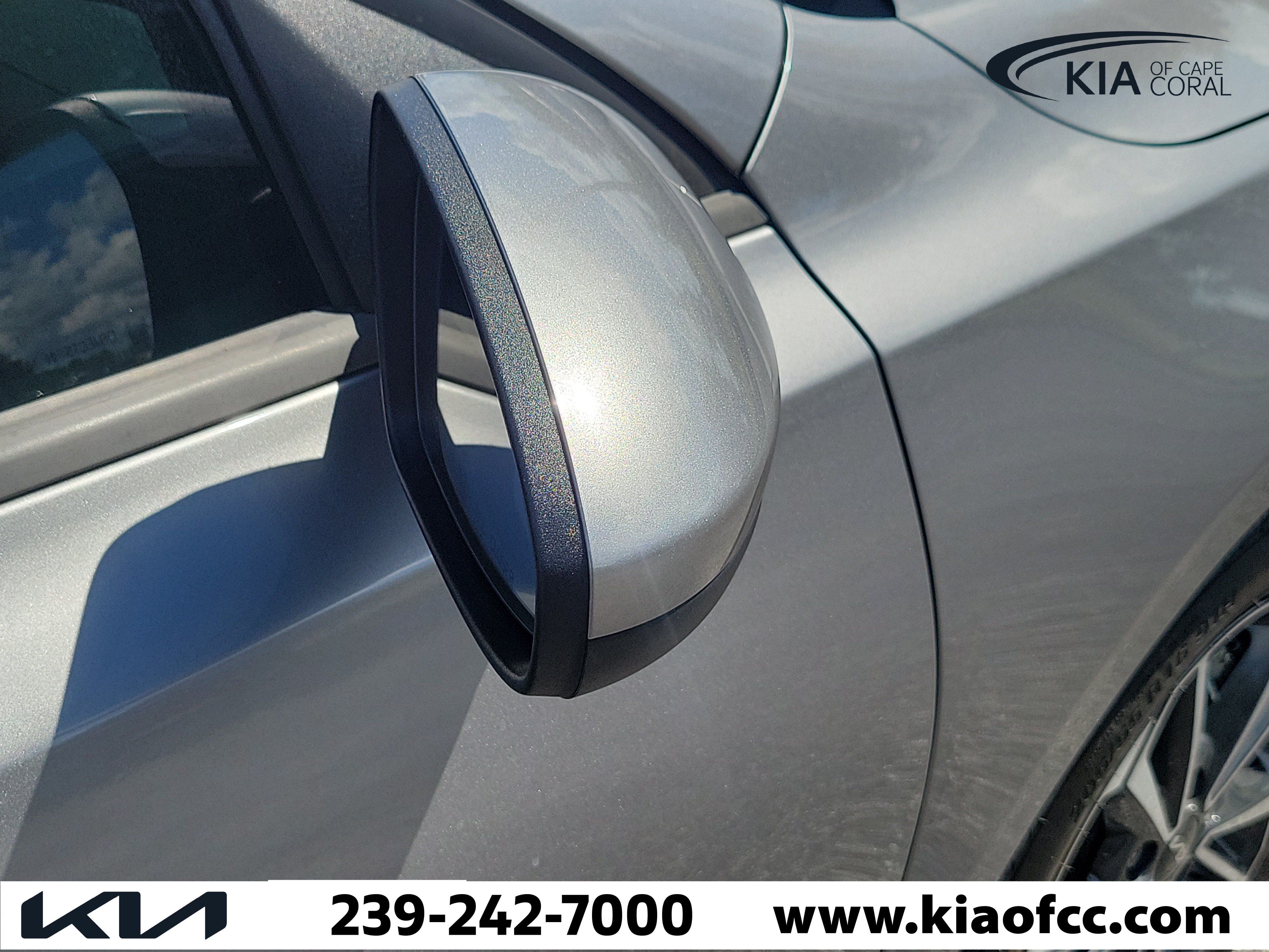 Certified 2024 Kia Forte LXS FWD image 8