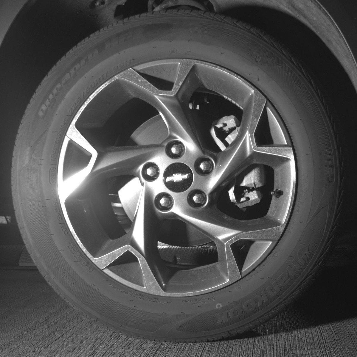 Used 2025 Chevrolet Trax LT FWD image 13