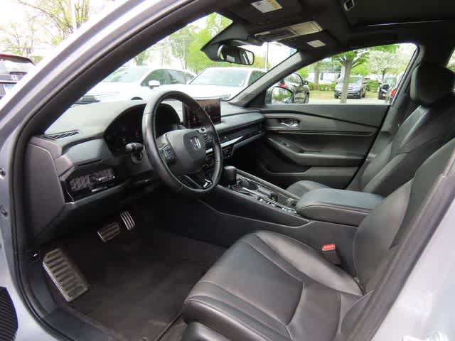 Used 2023 Honda Accord Sport image 2