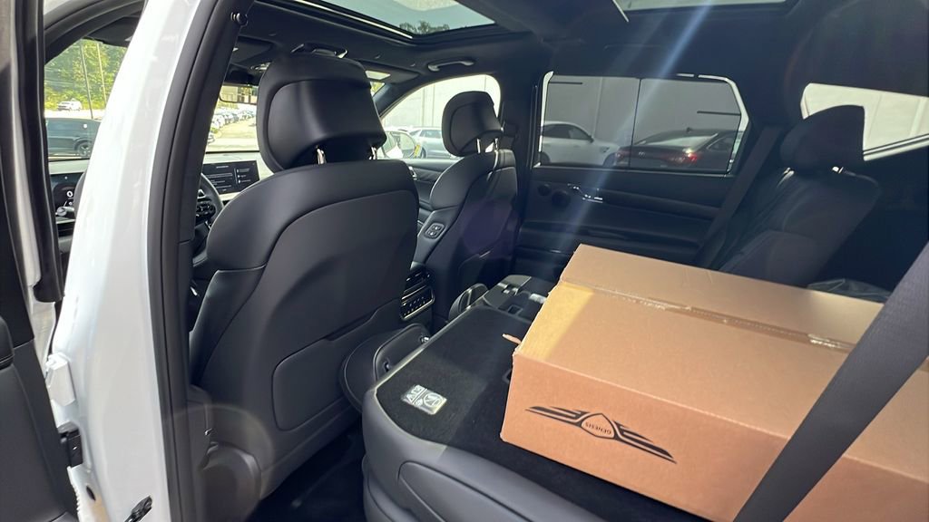 New 2026 Genesis GV80 3.5T Prestige image 36