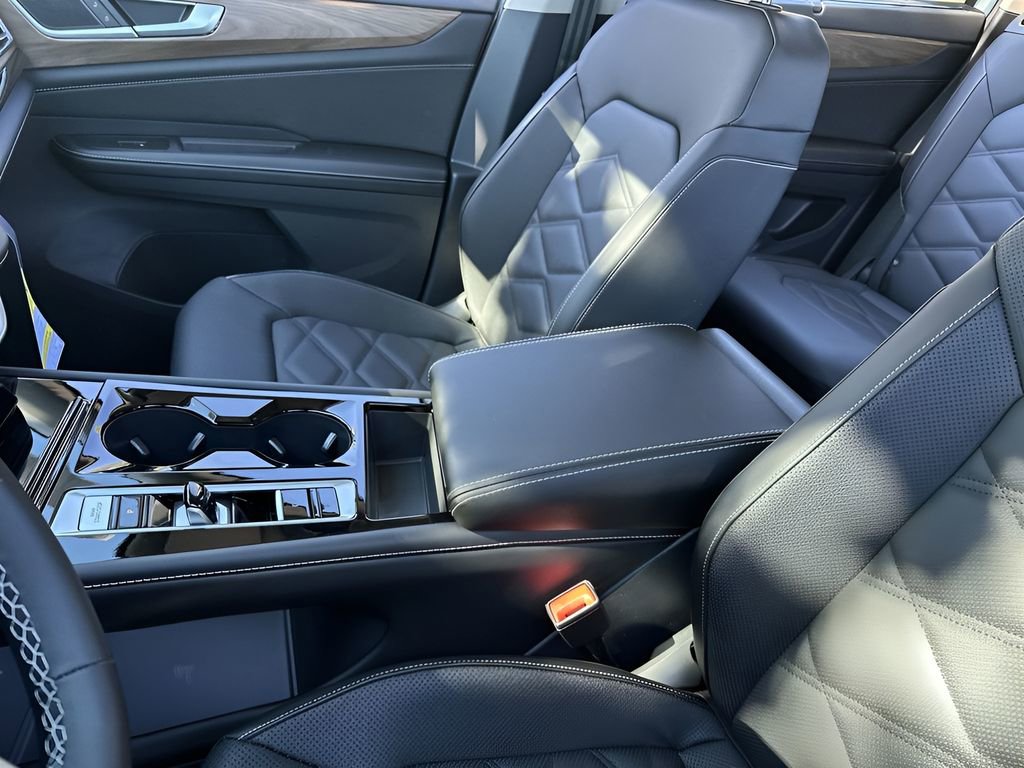 New 2026 Volkswagen Atlas SE image 21