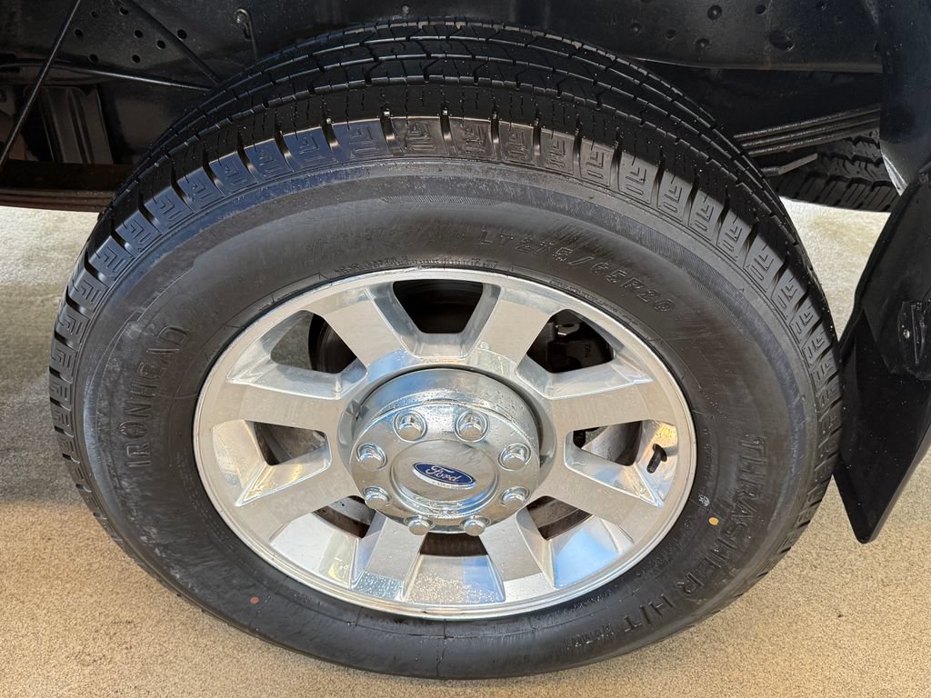 Used 2010 Ford F250 Lariat AWD/4WD image 8