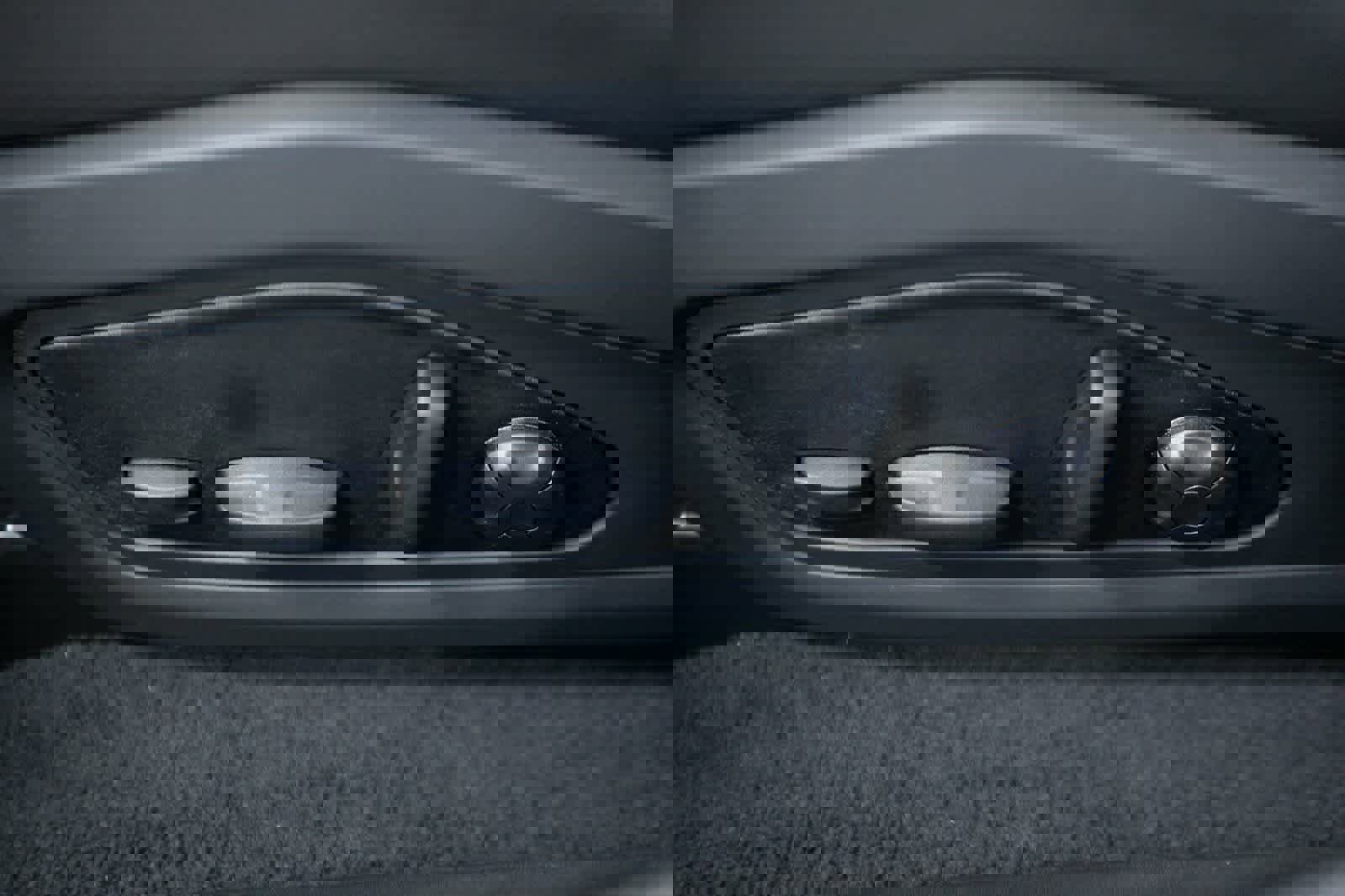 Certified 2025 Porsche Taycan 4S image 17