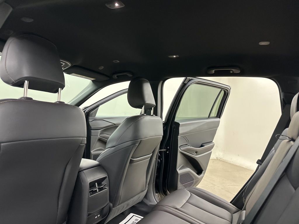 New 2026 Jeep Cherokee Laredo image 25