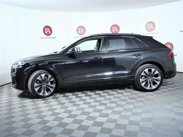 Certified 2024 Audi Q8 Prestige image 5