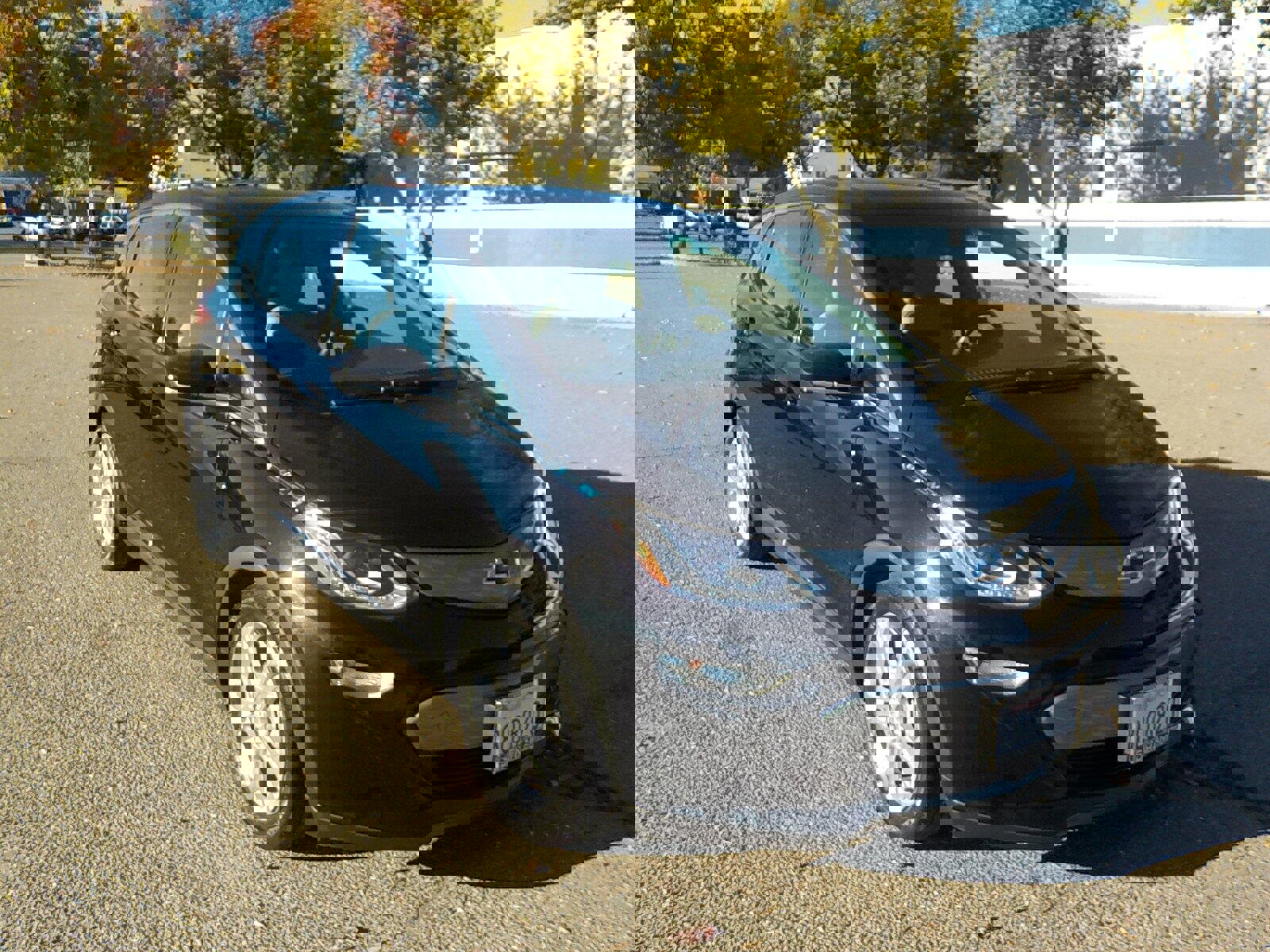 Used 2019 Chevrolet Bolt LT image 2