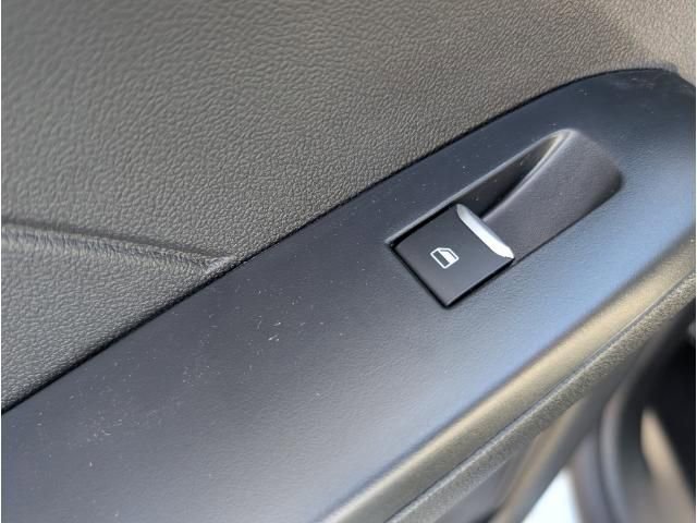 New 2025 Ford Escape SE image 34