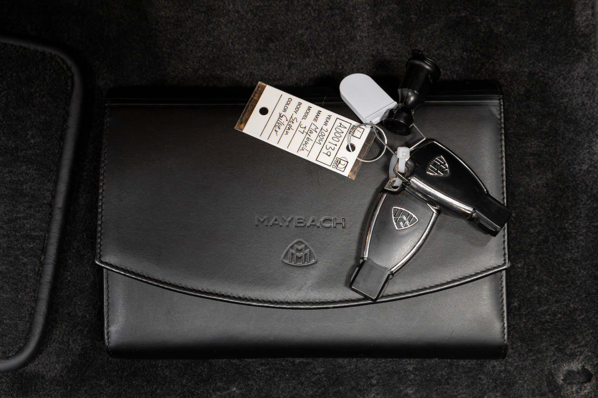 Used 2004 Maybach 57 image 92