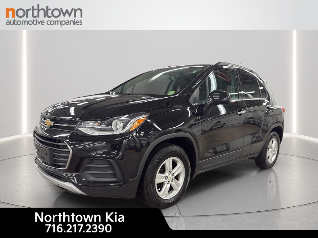 Used 2019 Chevrolet Trax LT w/ LT Convenience Package AWD/4WD image 1