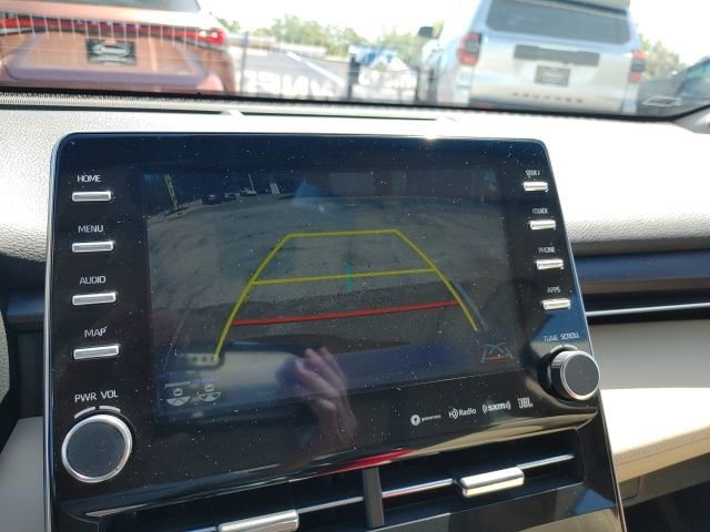 Used 2019 Toyota Avalon Limited image 12