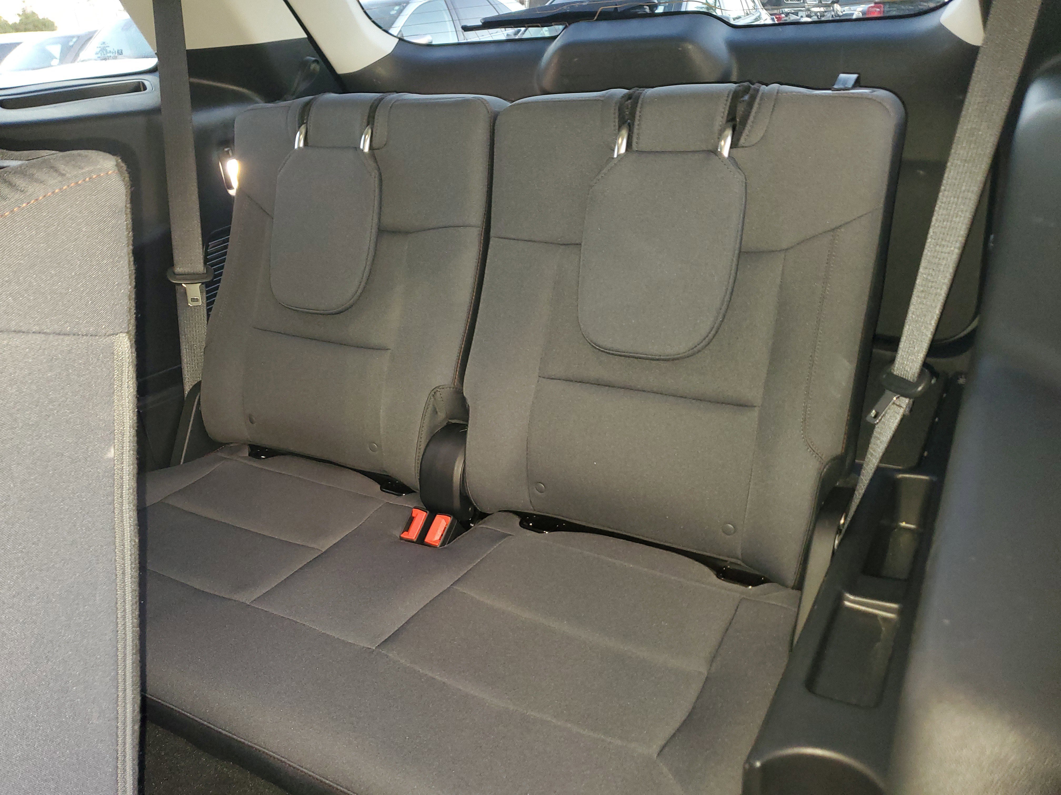 Used 2025 Ford Explorer Active image 15