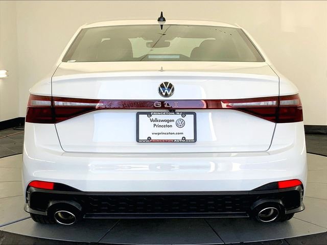 Certified 2025 Volkswagen Jetta GLI Autobahn image 4