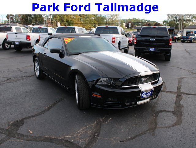 Used 2014 Ford Mustang Convertible w/ Equipment Group 102A image 8