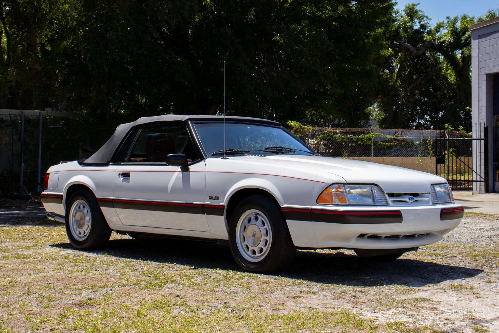 Used 1989 Ford Mustang LX RWD image 39