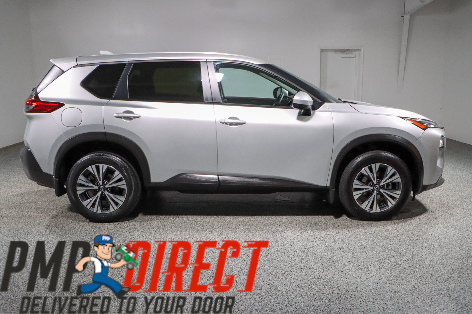 Used 2023 Nissan Rogue SV FWD image 6