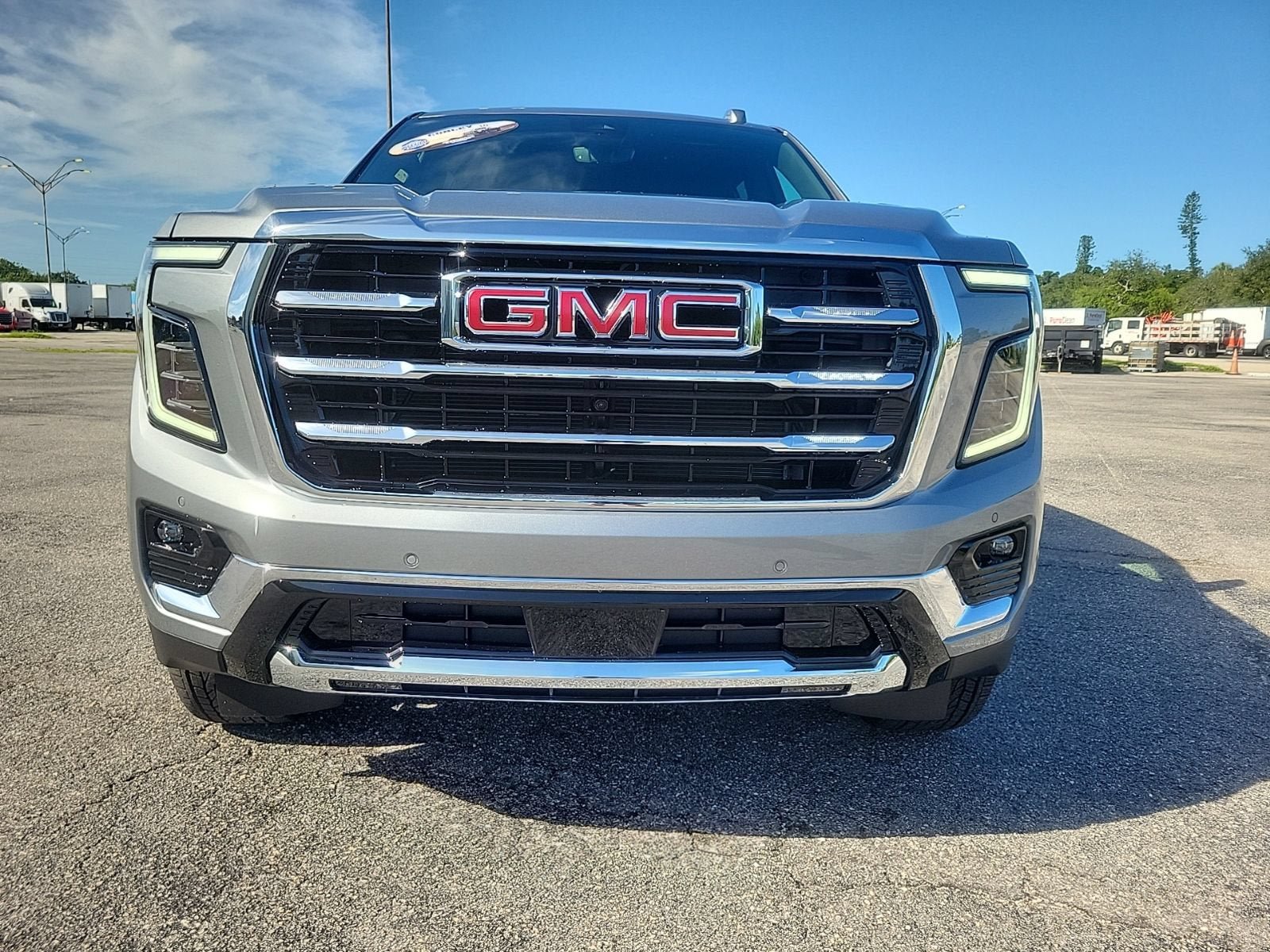 New 2026 GMC Yukon XL Elevation w/ Elevation Premium Package AWD/4WD image 3