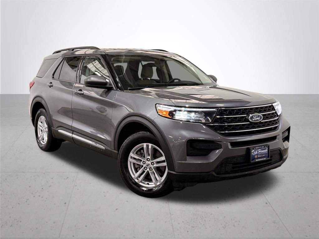 Used 2022 Ford Explorer XLT AWD/4WD image 7