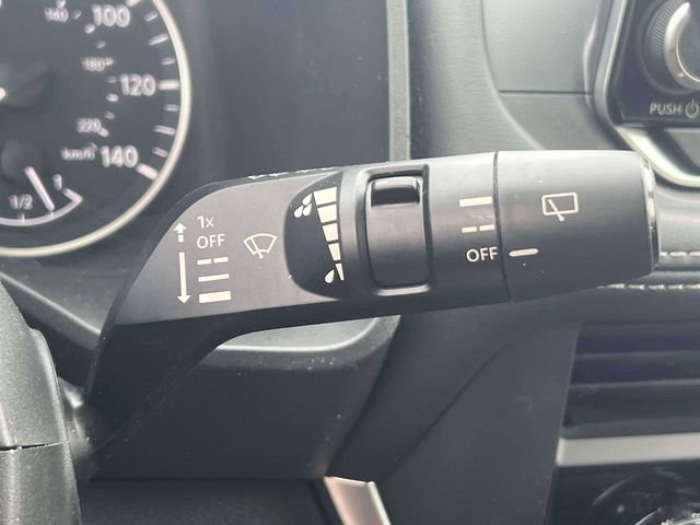 Used 2023 Nissan Rogue SV FWD image 31