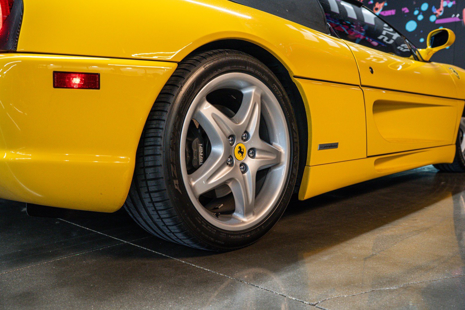 Used 1999 Ferrari F355 Spider RWD image 16
