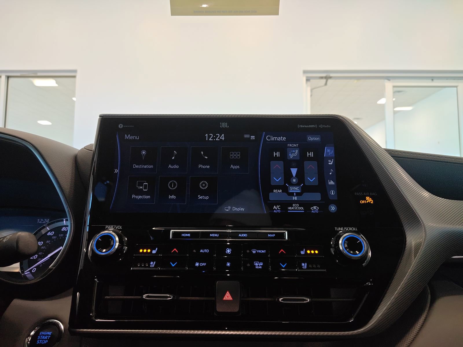 Used 2022 Toyota Highlander Platinum image 30