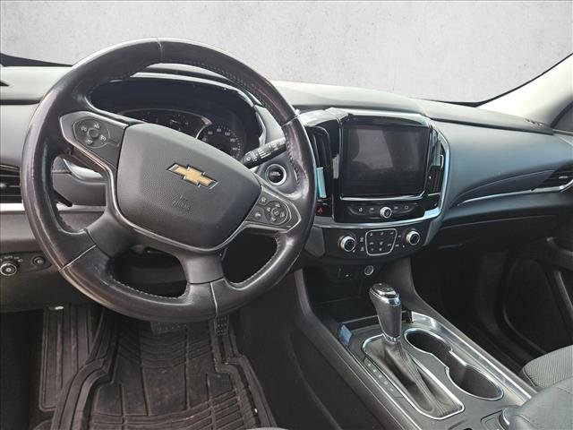 Used 2018 Chevrolet Traverse LT AWD/4WD image 16
