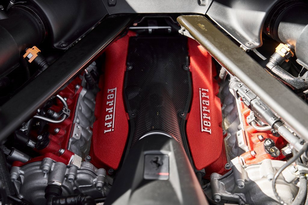 Used 2022 Ferrari SF90 Stradale image 25