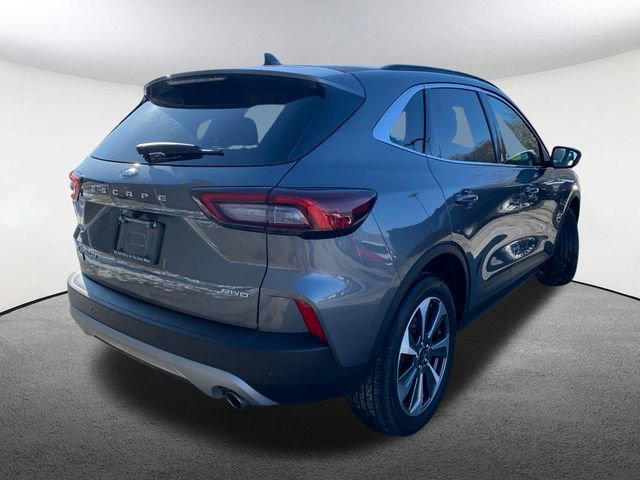 Used 2024 Ford Escape Platinum image 14