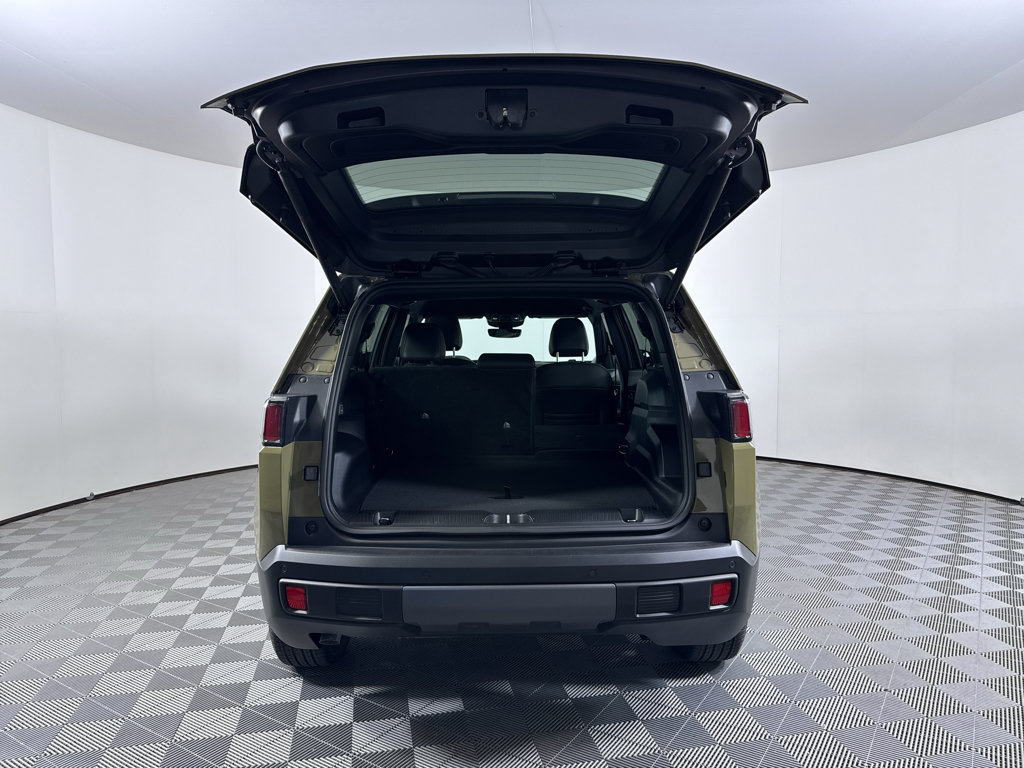 New 2026 Jeep Cherokee Limited AWD/4WD image 10