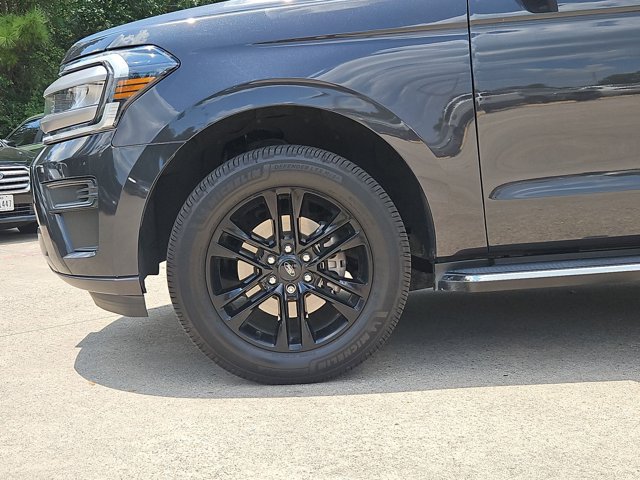 Used 2023 Ford Expedition XLT RWD image 21