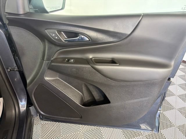 Used 2023 Chevrolet Equinox LT AWD/4WD image 27