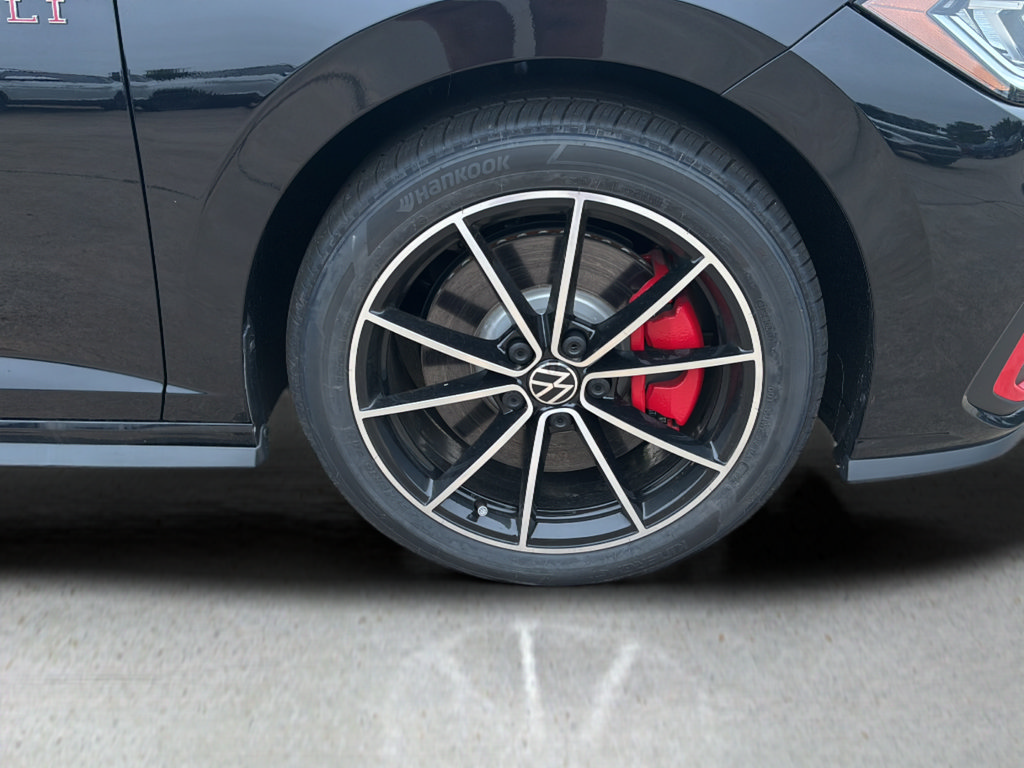 New 2026 Volkswagen Jetta GLI Autobahn FWD image 9