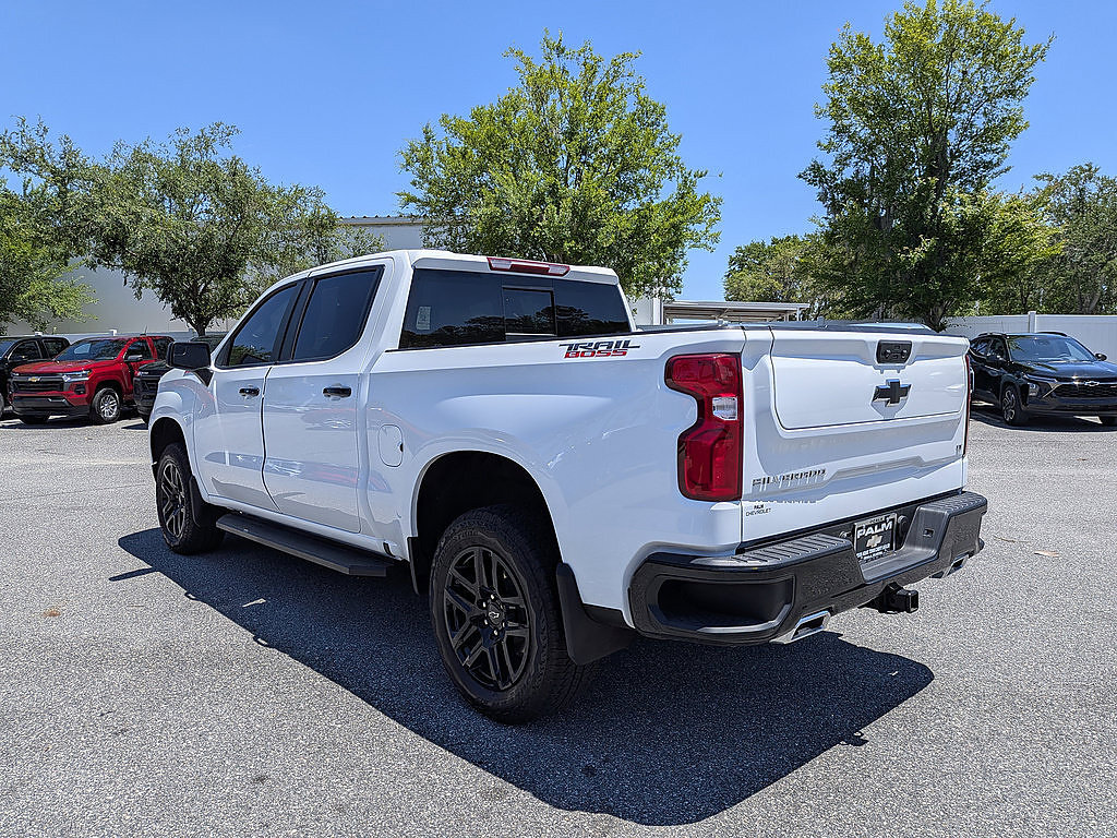 Certified 2025 Chevrolet Silverado 1500 LT Trail Boss w/ Convenience Package II AWD/4WD image 23