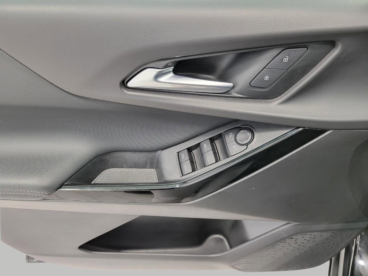 Used 2025 Chevrolet Equinox LT w/ Safety and Technology Package image 25