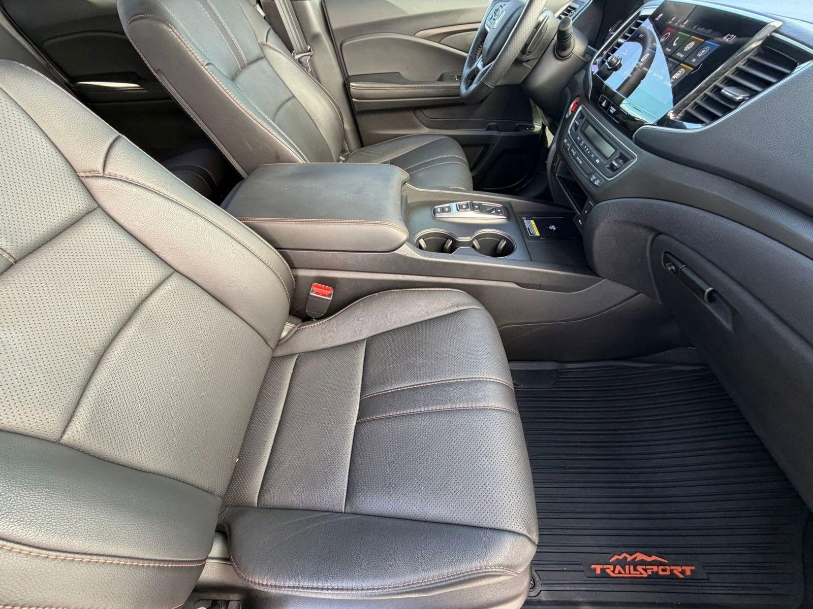 Used 2024 Honda Passport TrailSport image 35