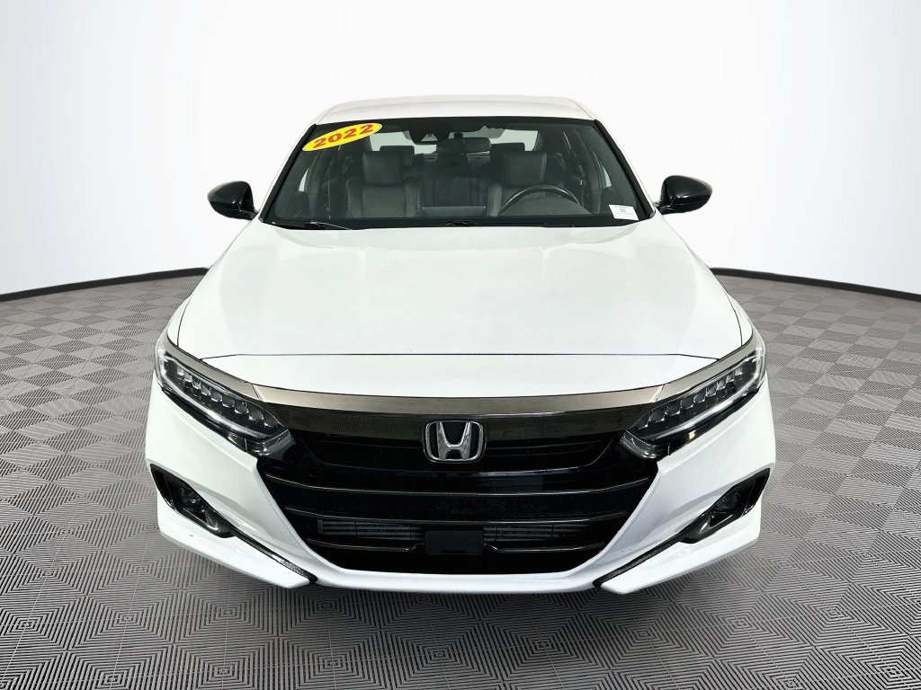 Used 2022 Honda Accord Sport image 4