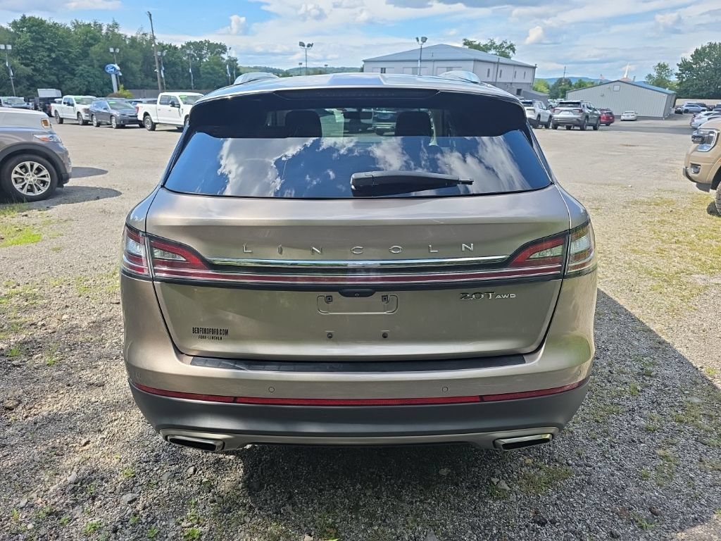 Used 2020 Lincoln Nautilus Reserve w/ Equipment Group 201A AWD/4WD image 7