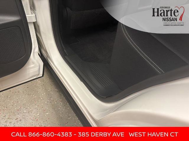 Certified 2023 Nissan Rogue S image 25