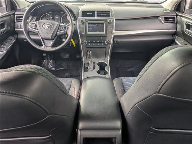 Used 2015 Toyota Camry SE image 14