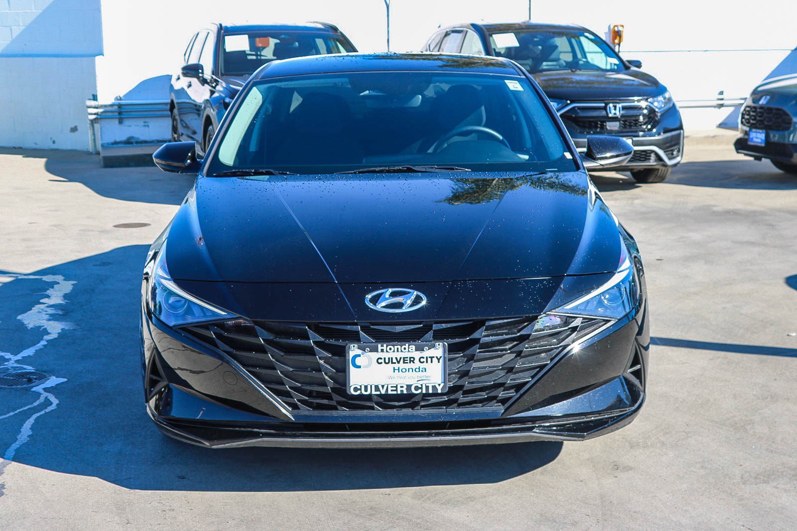 Used 2023 Hyundai Elantra Blue image 2