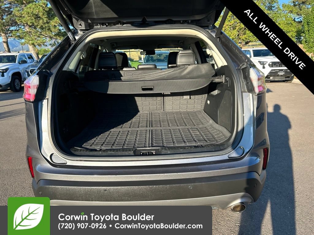 Used 2022 Ford Edge Titanium AWD/4WD image 17