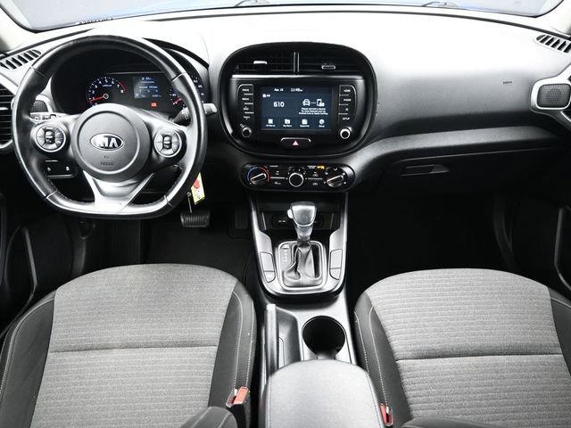 Used 2020 Kia Soul GT-Line FWD image 15