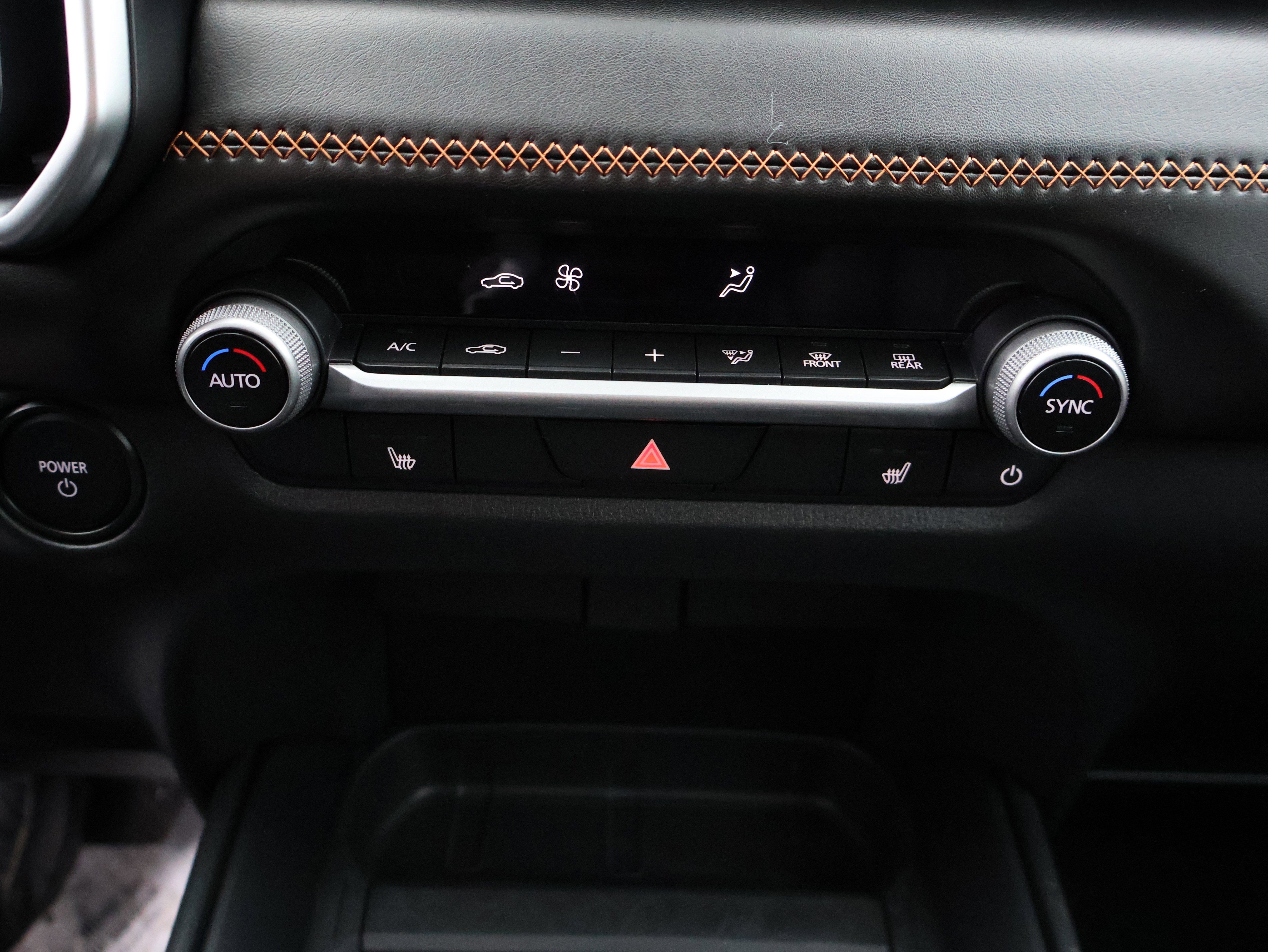 Certified 2025 MAZDA CX-50 AWD 2.5 Hybrid w/ Premium Pkg image 23