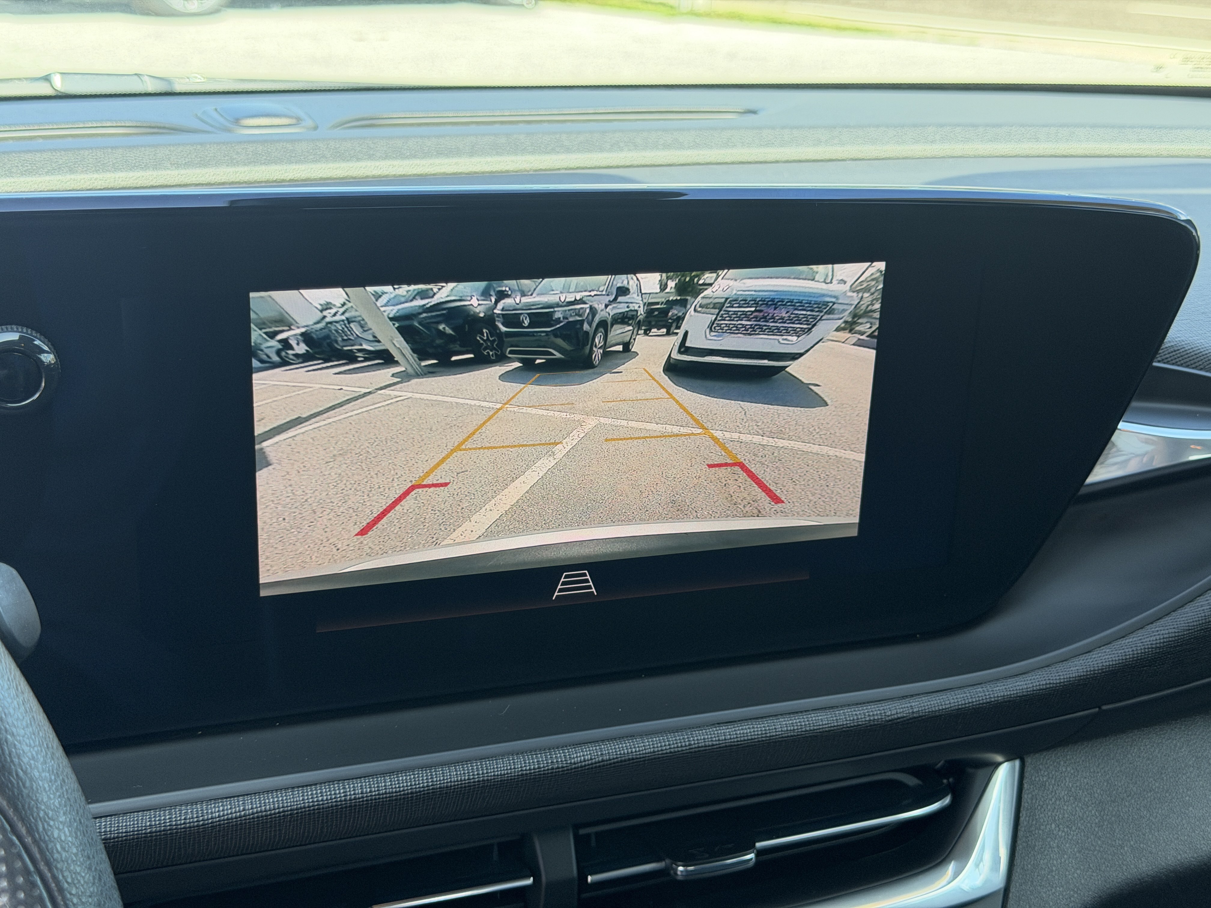 Certified 2024 Buick Envista Preferred w/ Convenience II Package FWD image 25